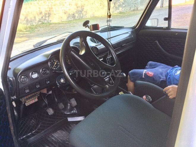 LADA (VAZ) 2106 1989, 300,000 km - 1.3 л - Qax