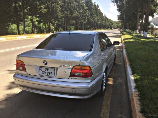 BMW 525 2002, 285,000 km - 2.5 l - Bakı