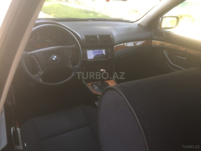 BMW 525 2002, 285,000 km - 2.5 l - Bakı