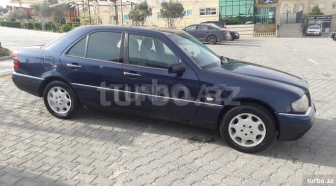 Mercedes C 180 1995, 362,634 km - 1.8 л - Bakı
