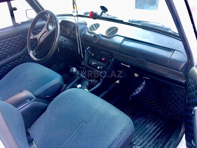 LADA (VAZ) 2106 1989, 300,000 km - 1.3 л - Qax
