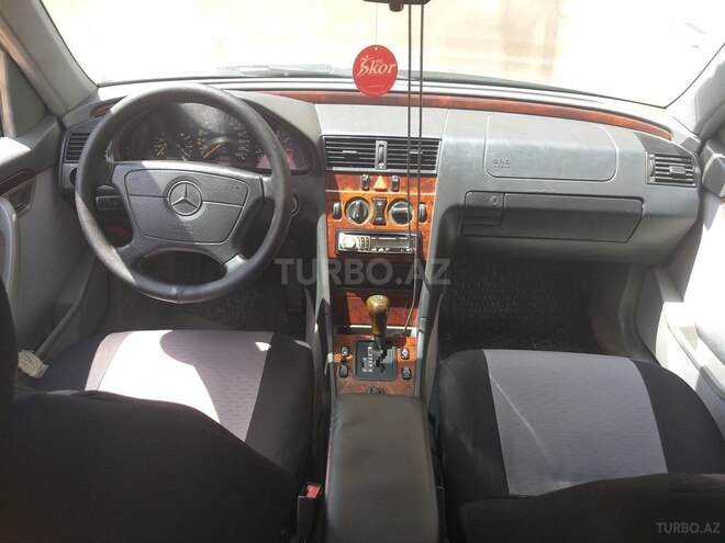 Mercedes C 180 1995, 362,634 km - 1.8 л - Bakı