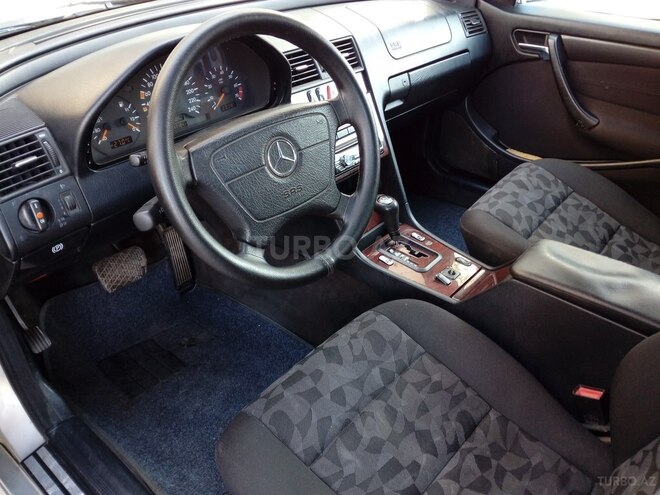 Mercedes C 180 1998, 387,000 km - 1.8 l - Sumqayıt