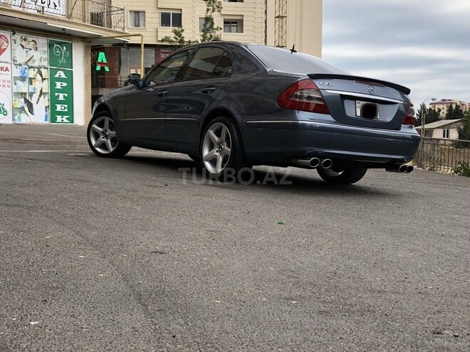 Mercedes E 350 2005, 156,000 km - 3.5 l - Bakı