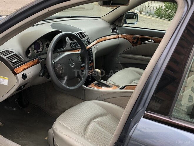 Mercedes E 350 2005, 156,000 km - 3.5 l - Bakı