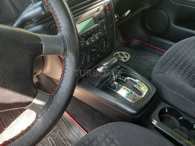 Volkswagen Passat 2001, 300,000 km - 1.8 l - Bakı