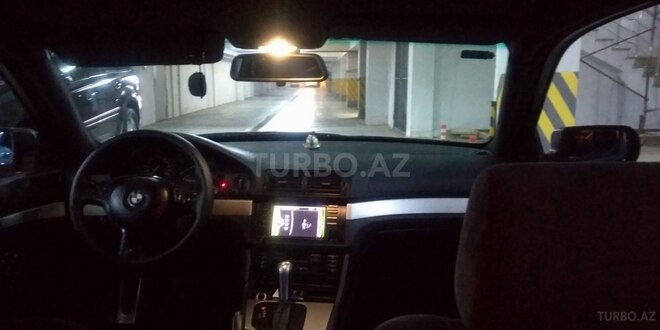 BMW 528 2000, 288,000 km - 2.8 л - Bakı