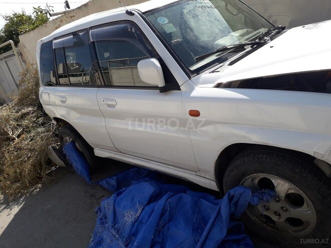 Mitsubishi Pajero io 2000, 212,000 km - 2.0 l - Bakı