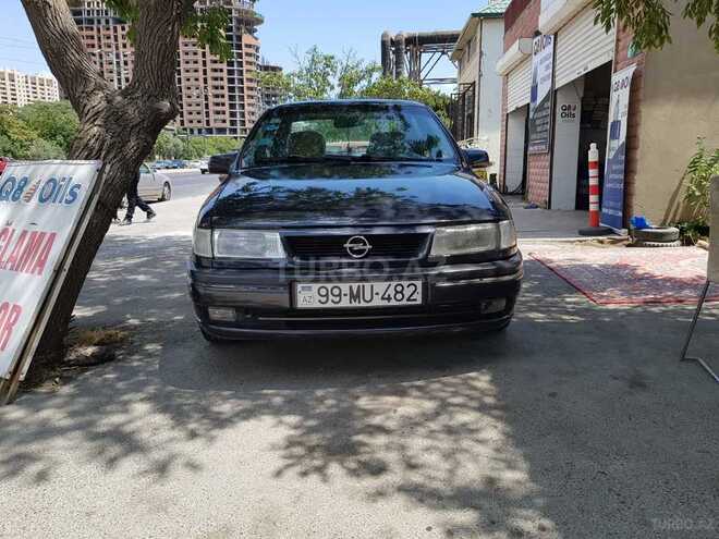 Opel Vectra 1995, 285,000 km - 2.0 l - Bakı