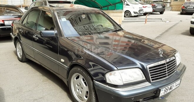 Mercedes C 240 1997, 270,000 km - 2.4 л - Bakı