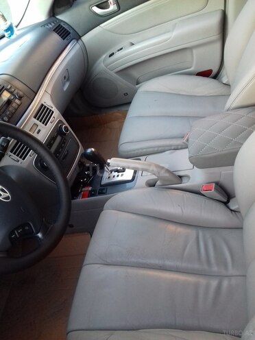 Hyundai Sonata 2006, 205,000 km - 2.0 л - Quba