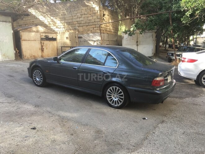 BMW 530 2000, 235,600 km - 3.0 l - Bakı