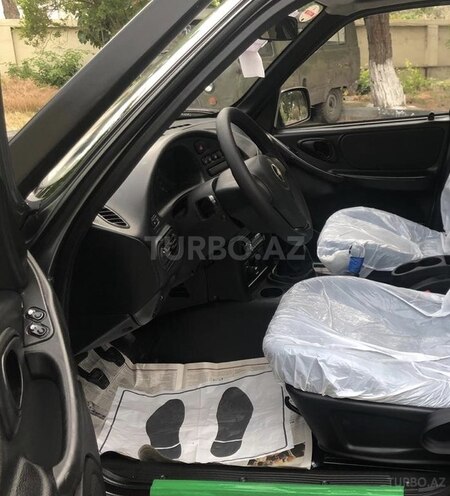 Chevrolet Niva 2015, 9,635 km - 1.7 l - Sumqayıt