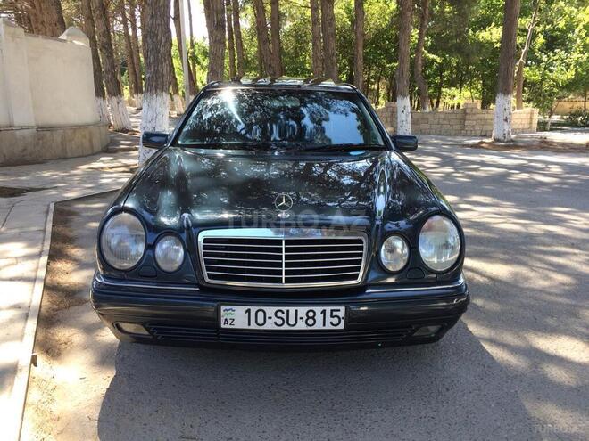 Mercedes E 320 1999, 296,400 km - 3.2 л - Sumqayıt