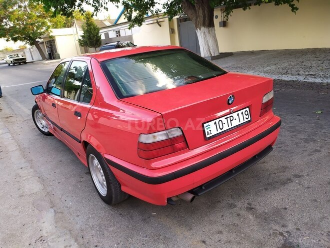 BMW 318 1993, 373,000 km - 1.8 l - Sumqayıt