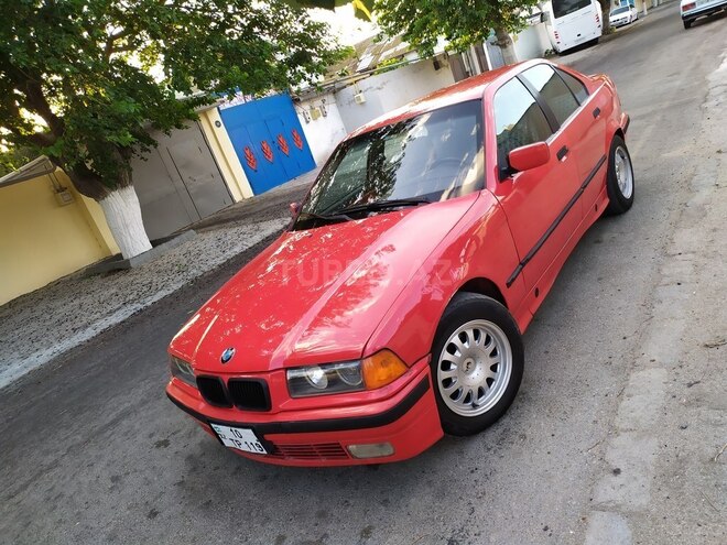 BMW 318 1993, 373,000 km - 1.8 l - Sumqayıt