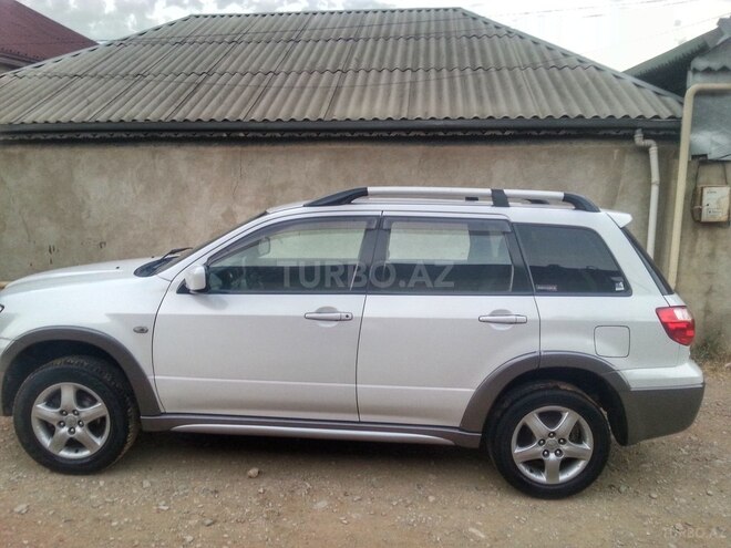 Mitsubishi Airtrek 2004, 152,000 km - 2.4 l - Bakı