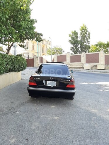 Mercedes C 230 1999, 176,000 km - 2.3 л - Bakı