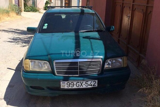 Mercedes C 220 1999, 437,000 km - 2.2 l - Bakı