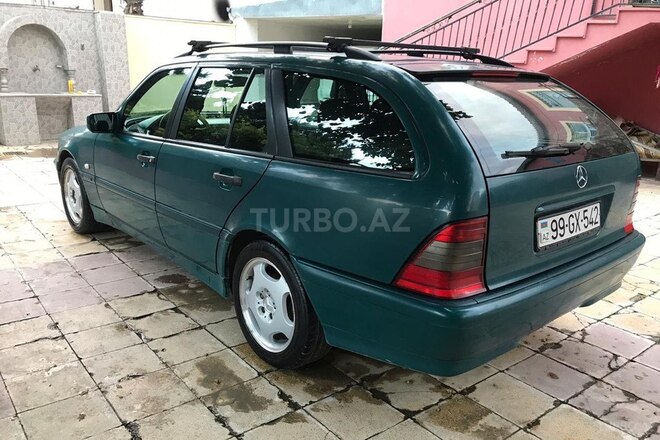 Mercedes C 220 1999, 437,000 km - 2.2 l - Bakı