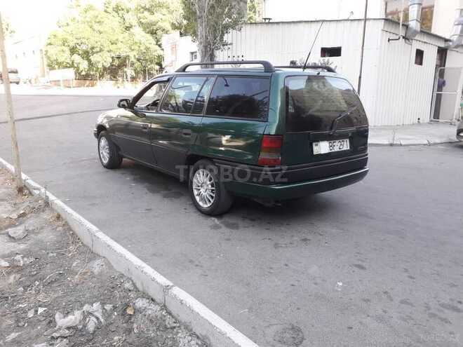 Opel Astra 1995, 327,500 km - 1.6 l - Bakı