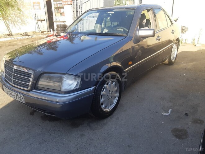 Mercedes C 220 1995, 254,000 km - 2.2 l - Bakı