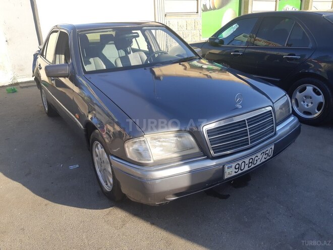 Mercedes C 220 1995, 254,000 km - 2.2 l - Bakı
