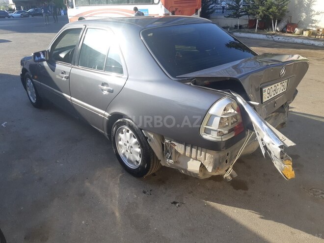 Mercedes C 220 1995, 254,000 km - 2.2 l - Bakı