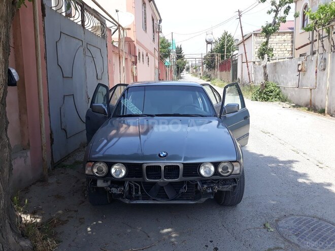 BMW 520 1992, 423,654 km - 2.0 l - Bakı