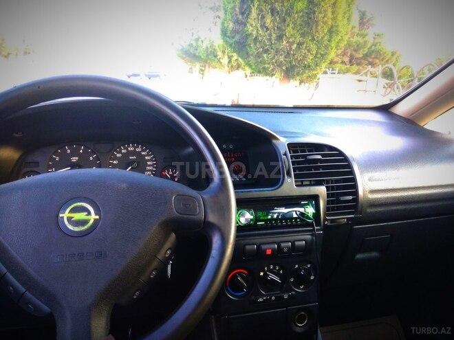Opel Zafira 1999, 322,000 km - 1.8 л - Sumqayıt