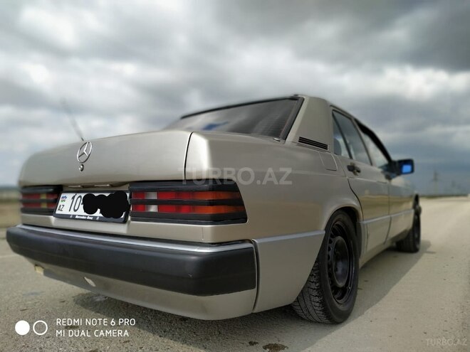 Mercedes 190 1993, 325,668 km - 1.8 l - Bakı