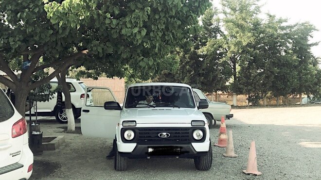LADA (VAZ) Niva 2018, 21,900 km - 1.7 l - Şəmkir
