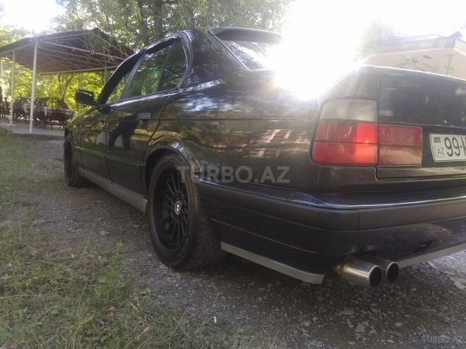 BMW 520 1993, 320,500 km - 2.0 l - Bakı