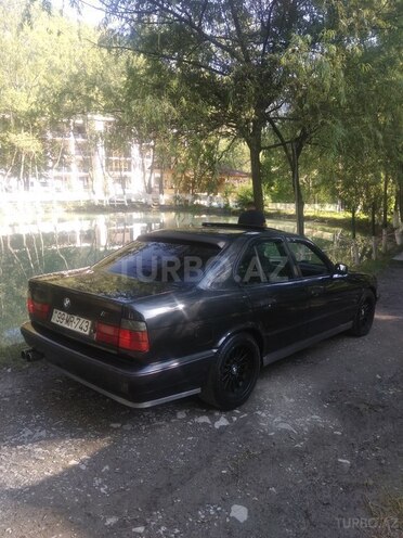 BMW 520 1993, 320,500 km - 2.0 l - Bakı