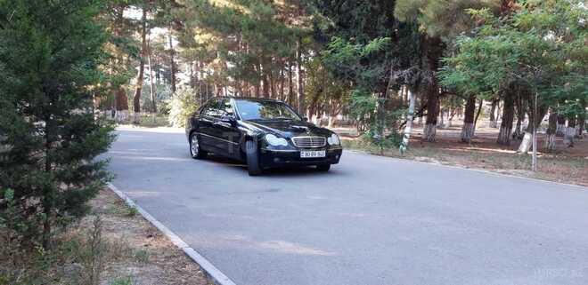 Mercedes C 240 2001, 316,985 km - 2.6 l - Sumqayıt