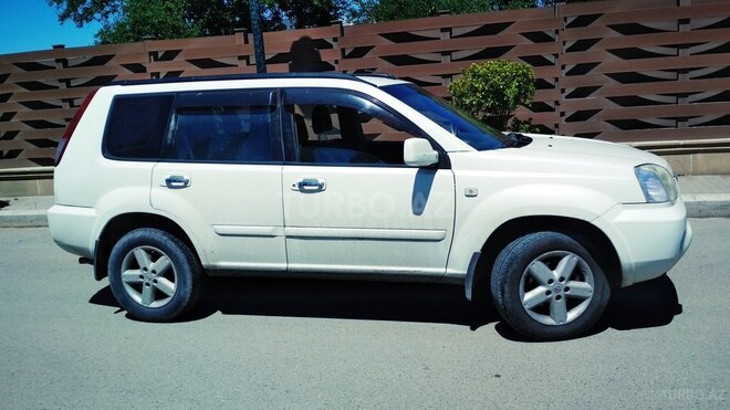 Nissan X-Trail 2004, 290,000 km - 2.0 l - Şəmkir