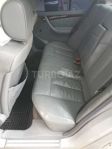 Mercedes C 240 1998, 142,334 km - 2.4 l - Gəncə