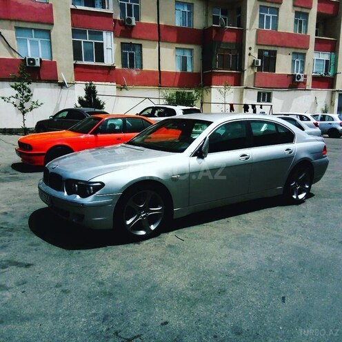 BMW 745 2002, 1,975,861 km - 4.4 l - Bakı