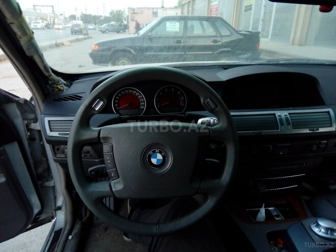 BMW 745 2002, 1,975,861 km - 4.4 l - Bakı