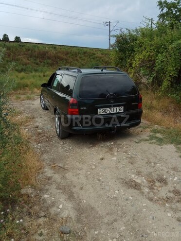 Opel Vectra 1998, 385,427 km - 1.6 л - Qusar