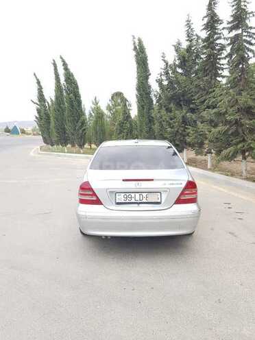 Mercedes C 200 2000, 237,346 km - 0.2 л - Şirvan
