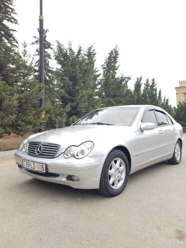 Mercedes C 200 2000, 237,346 km - 0.2 л - Şirvan