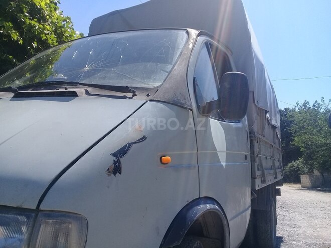 GAZ 330202-740 1999, 200,000 km - 2.4 l - Qusar