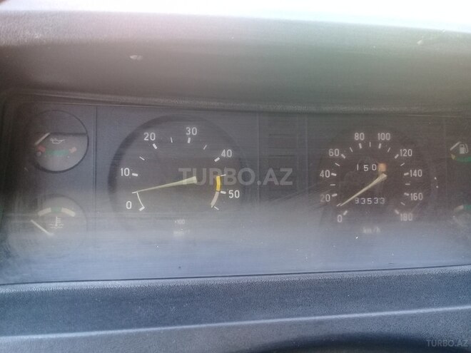 GAZ 330202-740 1999, 200,000 km - 2.4 l - Qusar