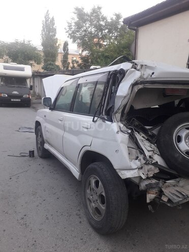 Mitsubishi Pajero io 2000, 246,000 km - 2.0 l - Bakı