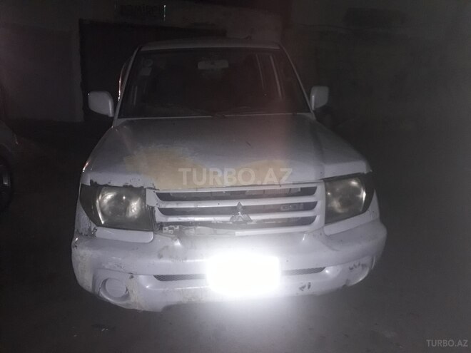 Mitsubishi Pajero io 2000, 246,000 km - 2.0 l - Bakı