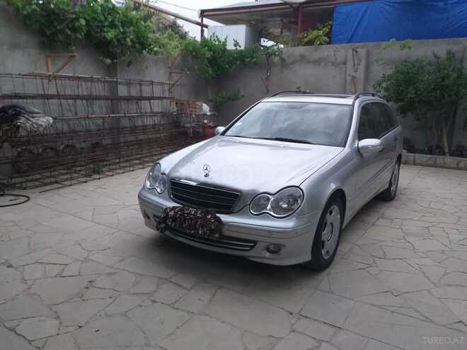 Mercedes C 220 2007, 230,000 km - 2.2 l - Bakı