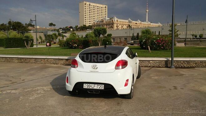 Hyundai Veloster 2011, 125,000 km - 1.6 l - Bakı