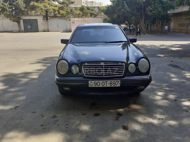 Mercedes E 240 1998, 237,680 km - 2.4 l - Bakı