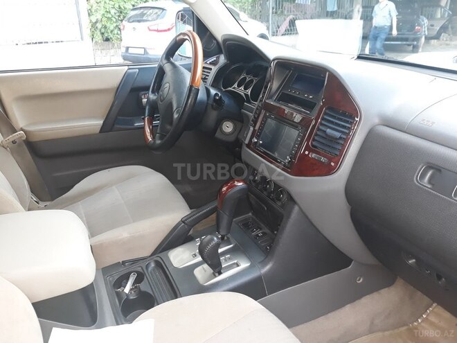Mitsubishi Pajero 2004, 265,000 km - 0.3 л - Bakı
